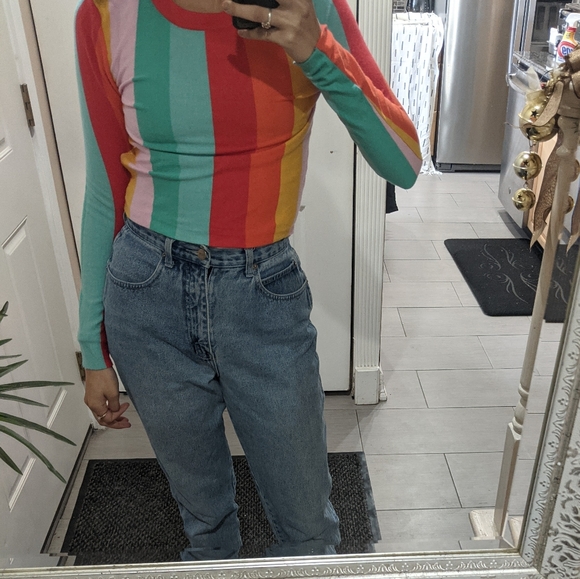 Multi colored cropped sweater - Picture 3 of 5